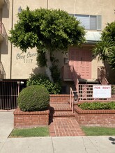 Chez Cannes Apartments in Santa Monica, CA - Building Photo - Building Photo