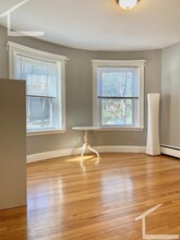170 Winthrop Rd in Brookline, MA - Building Photo - Building Photo