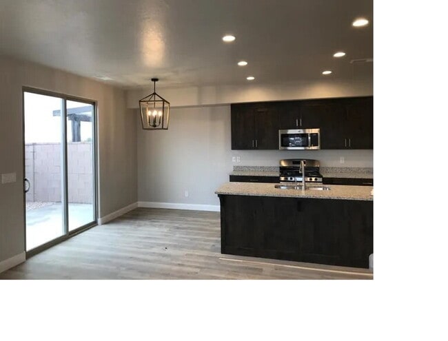 476 530 W in Hurricane, UT - Building Photo - Building Photo