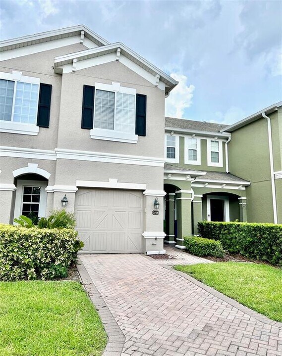 2568 Passamonte Dr in Winter Park, FL - Building Photo