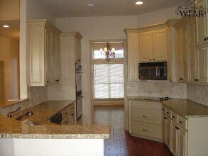 8 Maplewood Ct in Wichita Falls, TX - Building Photo - Building Photo
