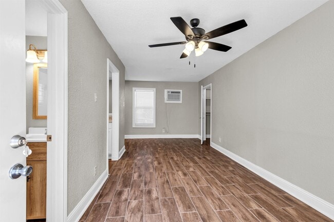 1423 Hawthorne St in Houston, TX - Foto de edificio - Building Photo