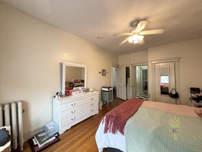 28 Littell Rd, Unit 2 in Brookline, MA - Building Photo - Building Photo