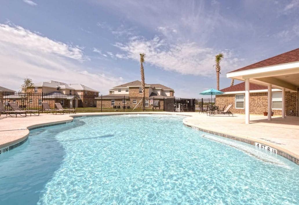 Oak Manor Villas - Portland in Portland, TX - Building Photo