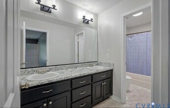 12232 Prince George Dr in Disputanta, VA - Building Photo - Building Photo