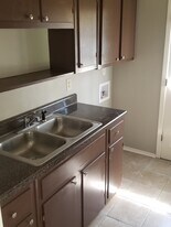 1287 Halcomb Ln in Memphis, TN - Building Photo