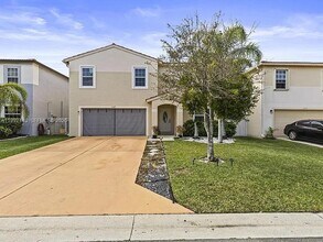 6627 Rainwood Cove Ln in Greenacres, FL - Building Photo - Building Photo