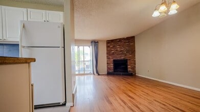1515-1536 36 St NE in Calgary, AB - Building Photo - Building Photo