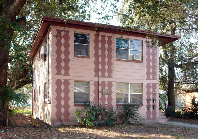 1310 30th St in Jacksonville, FL - Foto de edificio - Building Photo