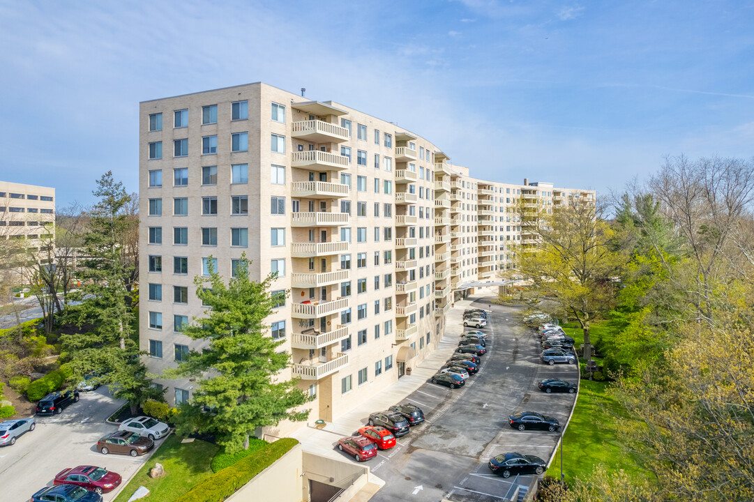 191 Presidential Blvd in Bala Cynwyd, PA - Building Photo