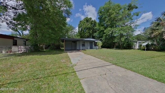1750 Lawson Rd in Jacksonville, FL - Foto de edificio - Building Photo