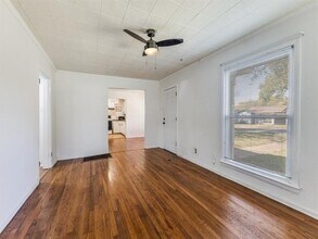 8822 San Benito Way in Dallas, TX - Building Photo - Building Photo