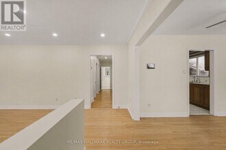 1299 Evans Blvd in Ottawa, ON - Building Photo - Building Photo