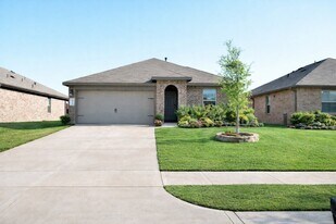 29702 Breakwater Dr in Park Row, TX - Building Photo