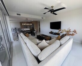117 Lake Ave in Lake Worth Beach, FL - Building Photo - Building Photo