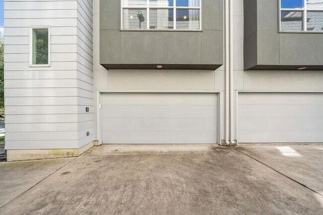 4706 Crawford St in Houston, TX - Building Photo - Building Photo