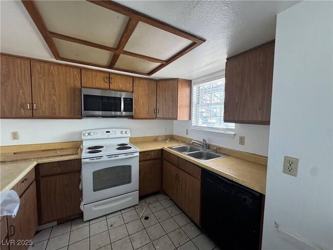 property at 3823 S Maryland Pkwy