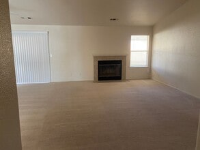 13825 Anacapa Ave in Gustine, CA - Building Photo - Building Photo