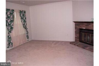 7706 Majestic Way in Derwood, MD - Building Photo - Building Photo