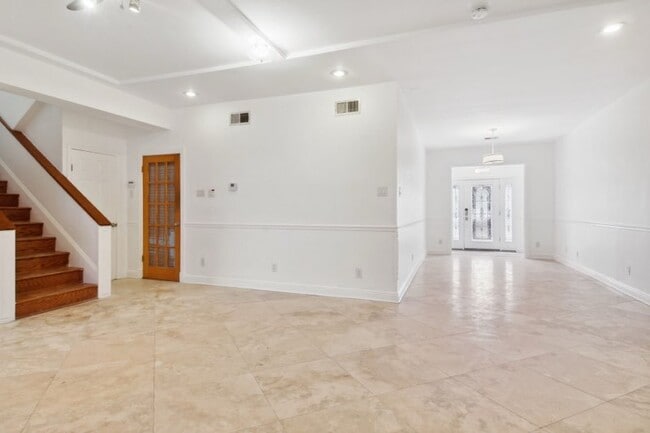 4601 Iberville St in New Orleans, LA - Building Photo - Building Photo