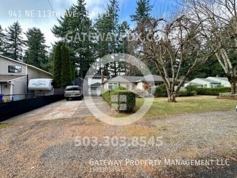 941 NE 113th Ave in Portland, OR - Building Photo - Building Photo