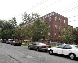 1418-1424 Somerset Pl NW in Washington, DC - Building Photo