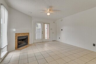9825 Walnut St, Unit M103 in Dallas, TX - Building Photo - Building Photo