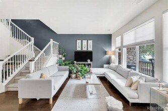 571 S Mobile Pl in Aurora, CO - Building Photo - Building Photo