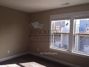 568 Village Loop Dr in Apex, NC - Building Photo - Building Photo