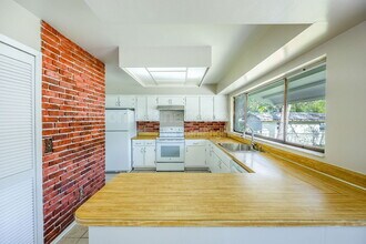 605 Antilla Ave in Altamonte Springs, FL - Building Photo - Building Photo