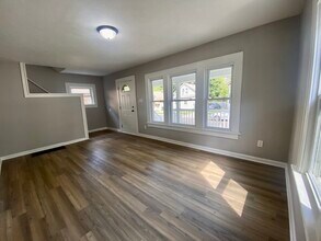 1062 Pitkin Ave in Akron, OH - Building Photo - Building Photo