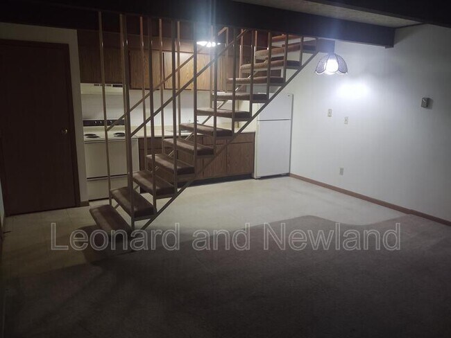 6280 Carolina Rd in Nashport, OH - Building Photo - Building Photo