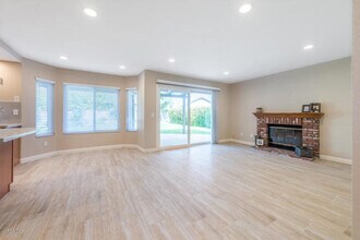 3403 Fayance Pl in Thousand Oaks, CA - Building Photo - Building Photo