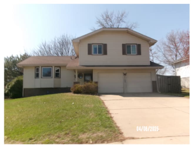 2103 Morrie Dr in Bellevue, NE - Building Photo - Building Photo