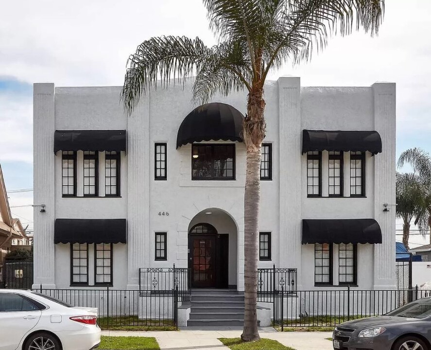 446 Linden in Long Beach, CA - Building Photo