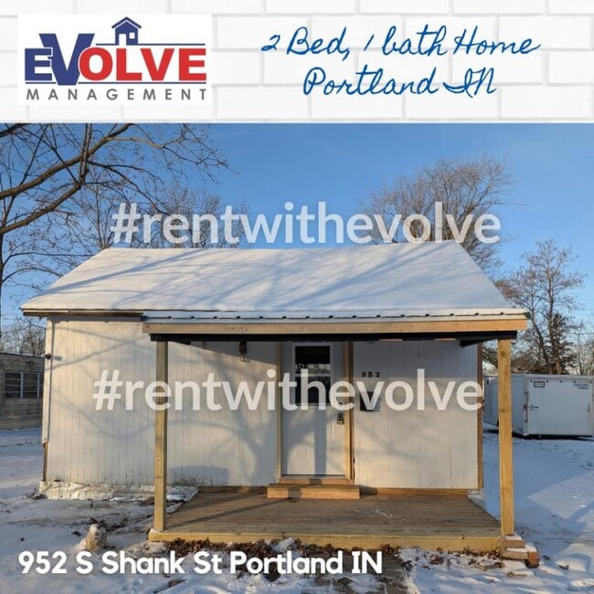 property at 952 S Shank St