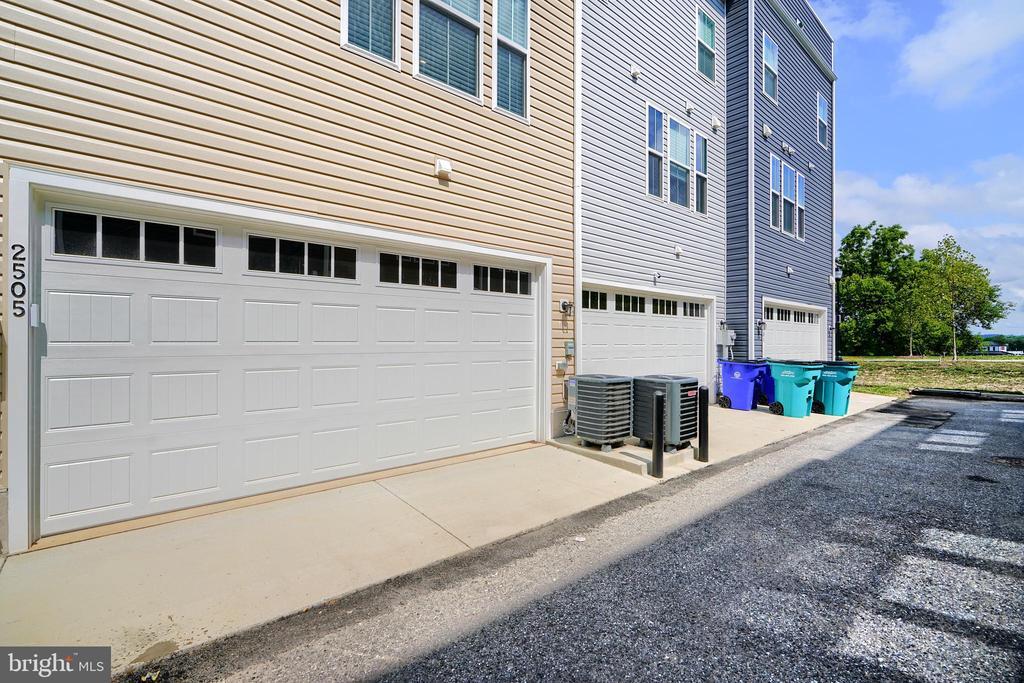 2509 Gatwick Ln in Frederick, MD - Building Photo