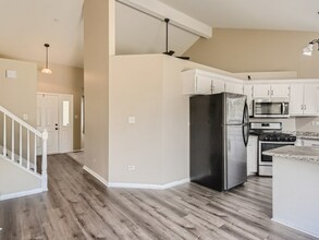 1414 Lakewood Dr in Joliet, IL - Building Photo - Building Photo