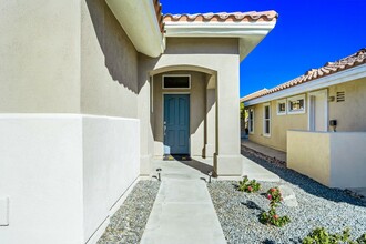 78360 Prairie Flower Dr in Palm Desert, CA - Building Photo - Building Photo