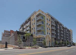 Long Beach Senior Arts Colony in Long Beach, CA - Building Photo - Building Photo