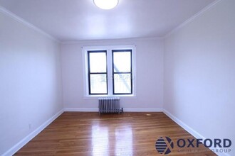37-33 College Point Blvd in Queens, NY - Building Photo - Building Photo