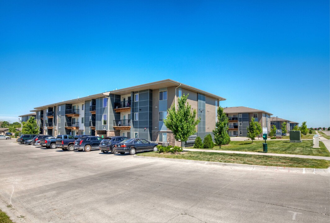 Broadway Heights in Des Moines, IA - Foto de edificio