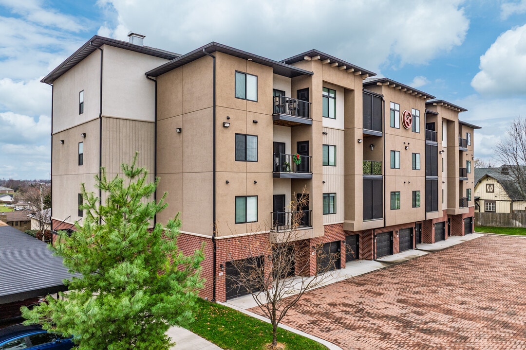 Coryell Commons Heights in Springfield, MO - Foto de edificio