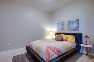 Hello Apartments in Golden Valley, MN - Building Photo - Interior Photo
