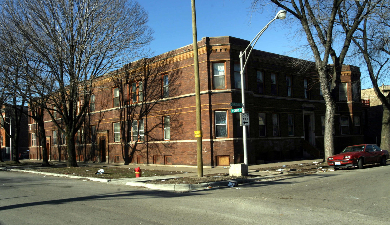 600 N Christiana Ave in Chicago, IL - Building Photo