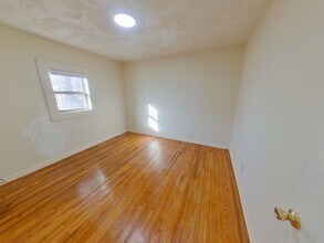 1201 Dellrose in Wichita, KS - Building Photo - Building Photo