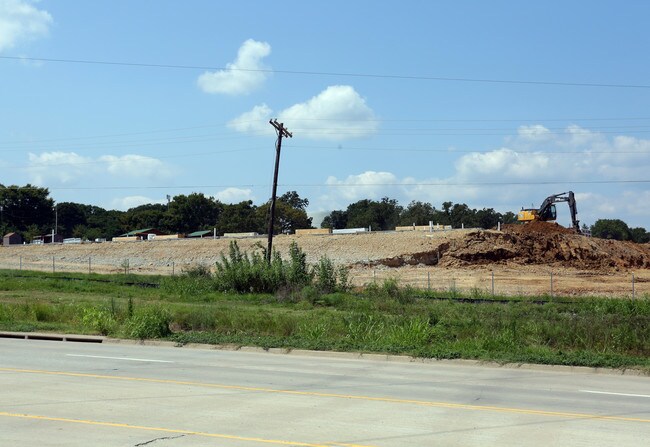 3909 W FM 120 in Denison, TX - Building Photo - Building Photo