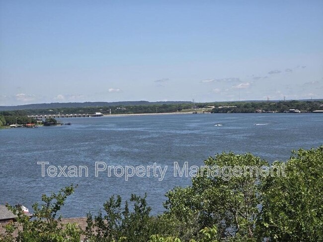 4013 Mabery Ct in Granbury, TX - Building Photo - Building Photo