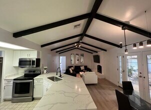 4422 Meredith Woods St in San Antonio, TX - Building Photo - Building Photo