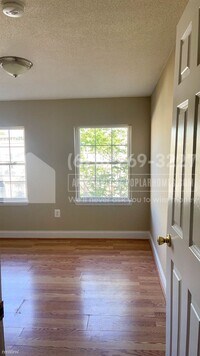 1161 Sargeant St photo'